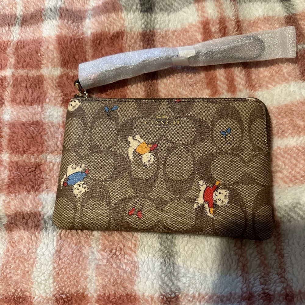 NEW Coach Corner Zip Wristlet Signature Canvas w/Cat Mittens Print NWT #CE706
